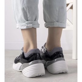 Černé tenisky na vysoké podrážce černý 1