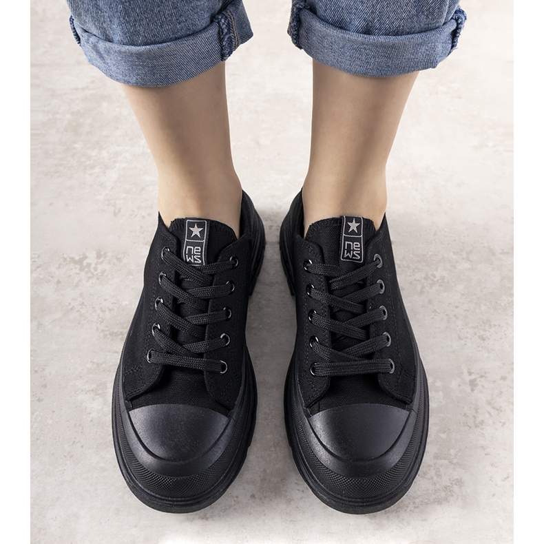 Černé tenisky na tlusté podrážce Beat černý 1