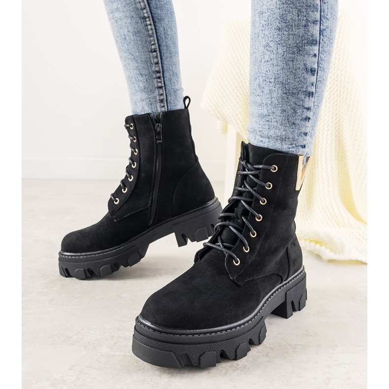 Černé kozačky na vysoké podrážce Rudes černá 2 Černé kozačky na vysoké podrážce Rudes černá 2