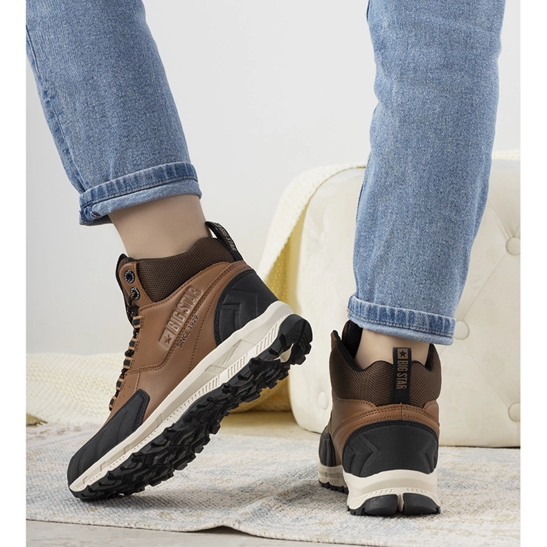 Hnědé trekové boty Big Star Ivanna hnědý 1