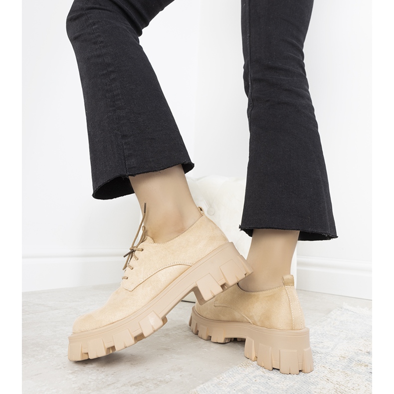 Béžové boty se silnou podrážkou Melisande béžový 1