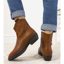 Hnědé kovbojské boty Belda hnědý 2