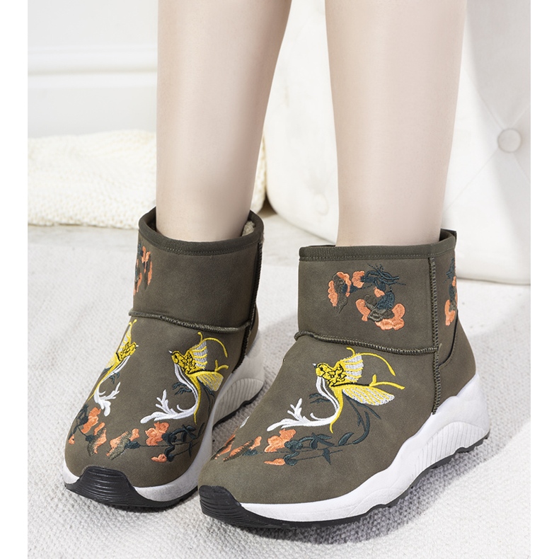 Zelené sněhule Jamil vyšívané zelená 1