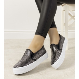 BM Šedé slip On Irving tenisky černá 1