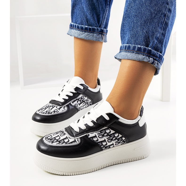 Černé tenisky na platformě Worden bílý černá 1