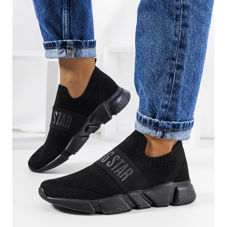 Černá sportovní obuv Big Star JJ274296 2