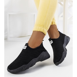 BM Černé tenisky Aaron černá 1 BM Černé tenisky Aaron černá 1