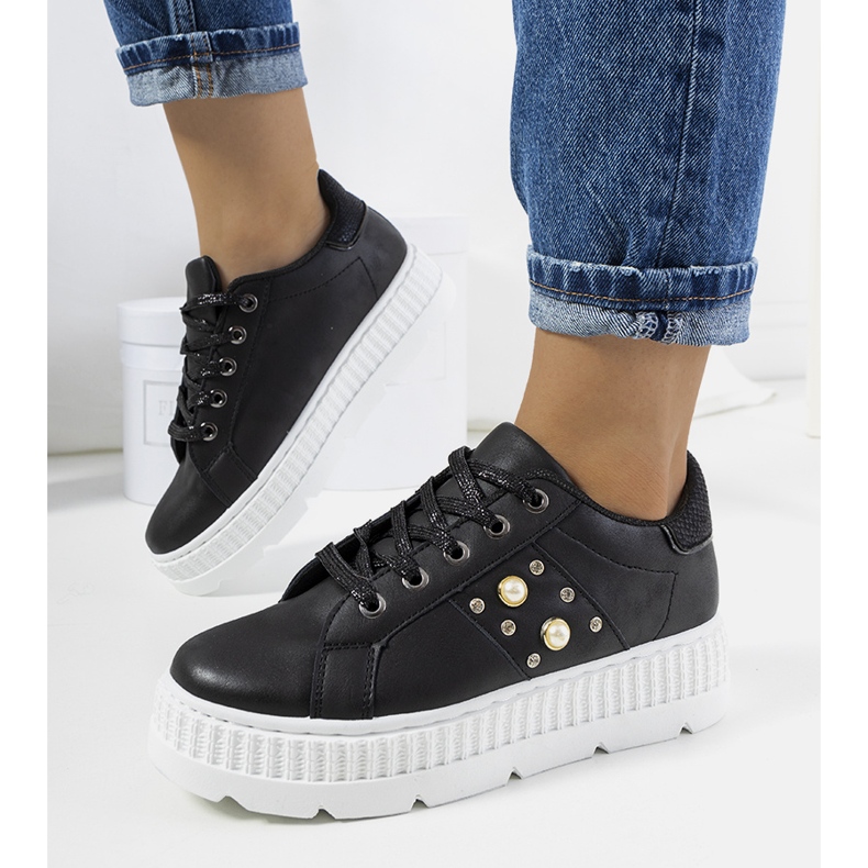 Černé tenisky na platformě Ileana černá 1