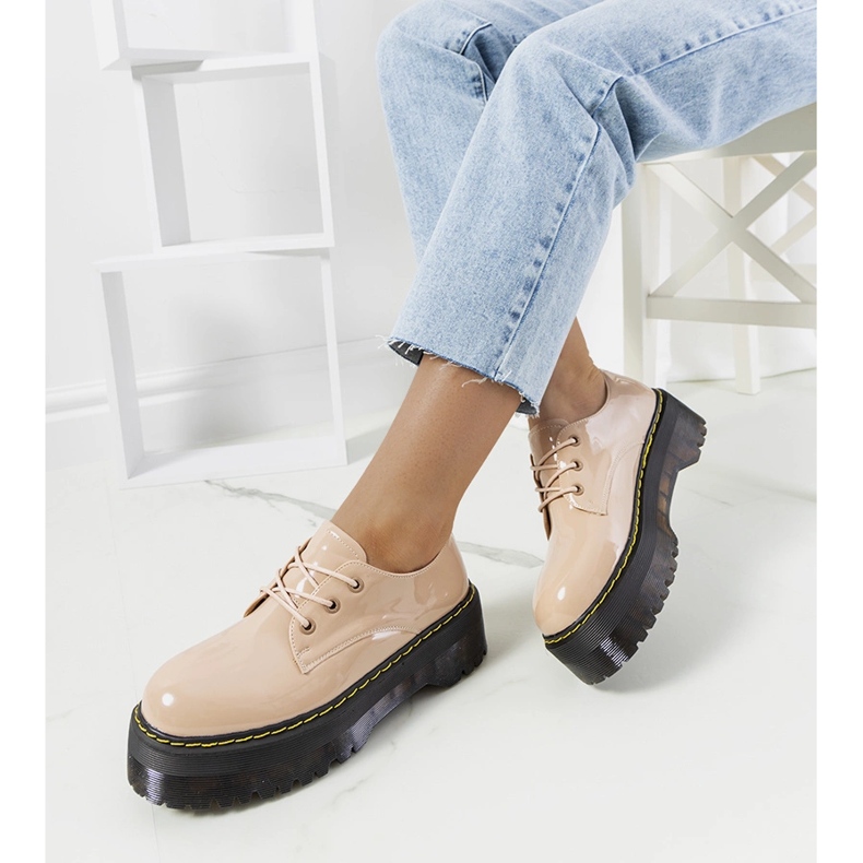 Béžové boty s vysokou podrážkou Hooper béžový 1