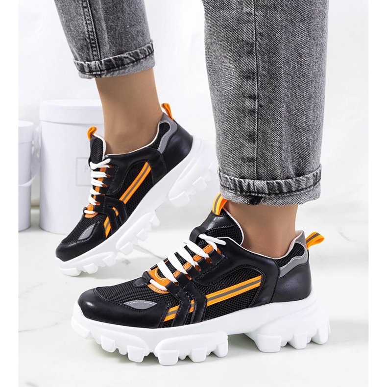 Černé dámské tenisky Bernier černá 1