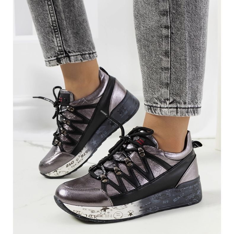 Šedé metalické tenisky ballard stříbrný 1