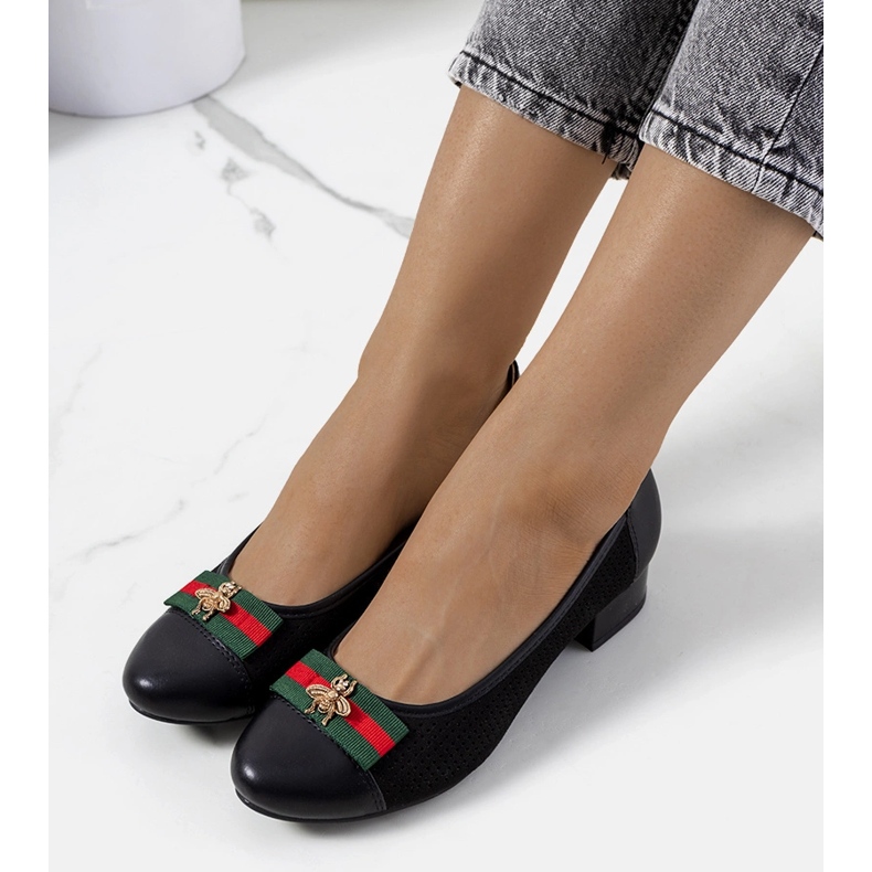 Černé prolamované lodičky Seema černý 1