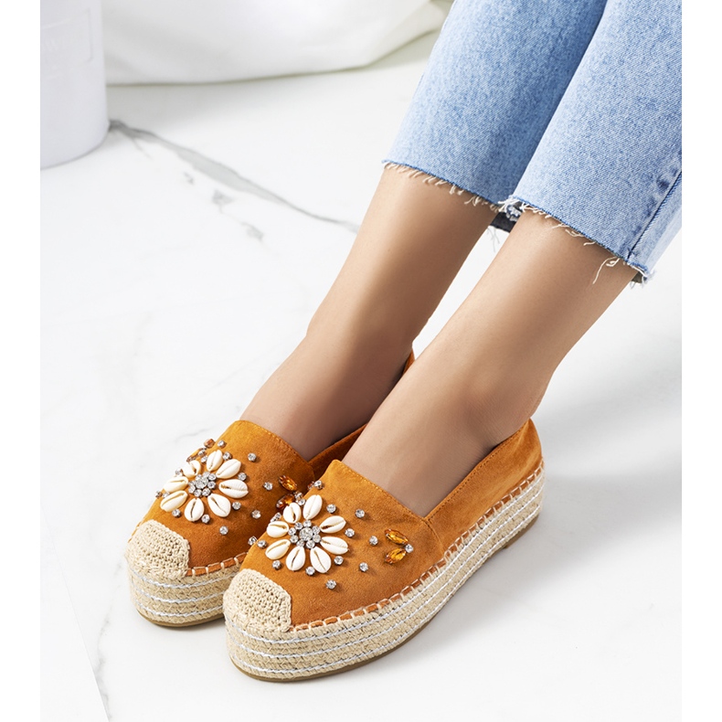 Hnědé espadrilky na silné podrážce paní Nicki hnědý žluť 1