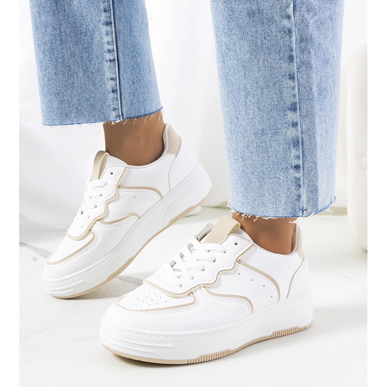 Bílé a béžové dámské tenisky Bieke béžový 1 Bílé a béžové dámské tenisky Bieke béžový 1