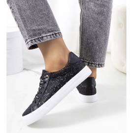 Černé lesklé tenisky Kramer černý 1