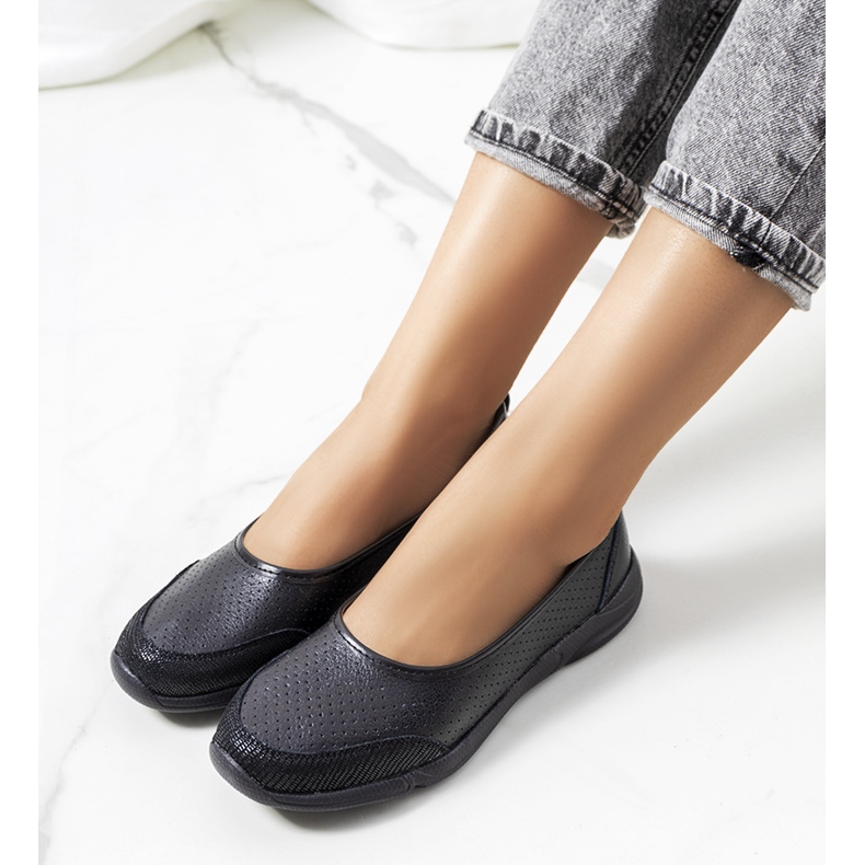 Černé kožené baleríny Mirjam černý 1