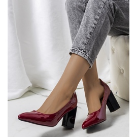 Červené lakované lodičky na sloupku Shannen vícebarevný 1