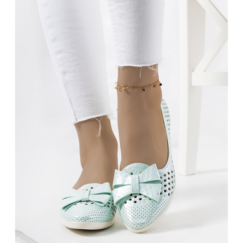 Binney zelené lesklé baleríny zelený 1