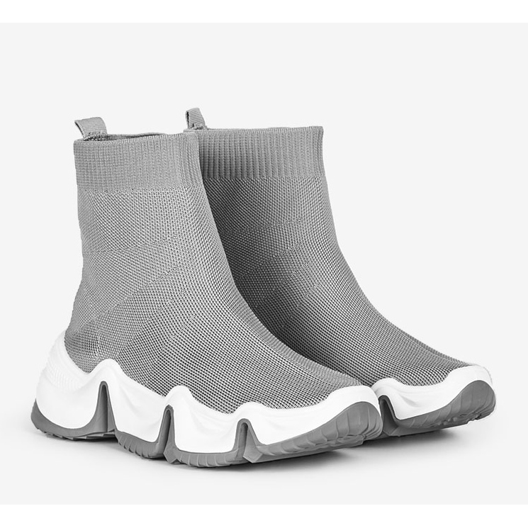 Šedé vysoké tenisky od Barnett šedá 1