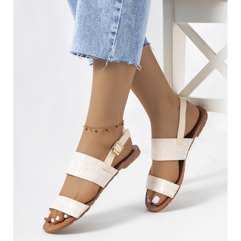 Béžové dámské sandály značky Chinn béžový 1