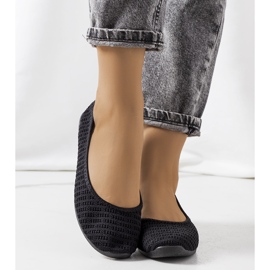 Prolamované baleríny Black Holmen černý 1