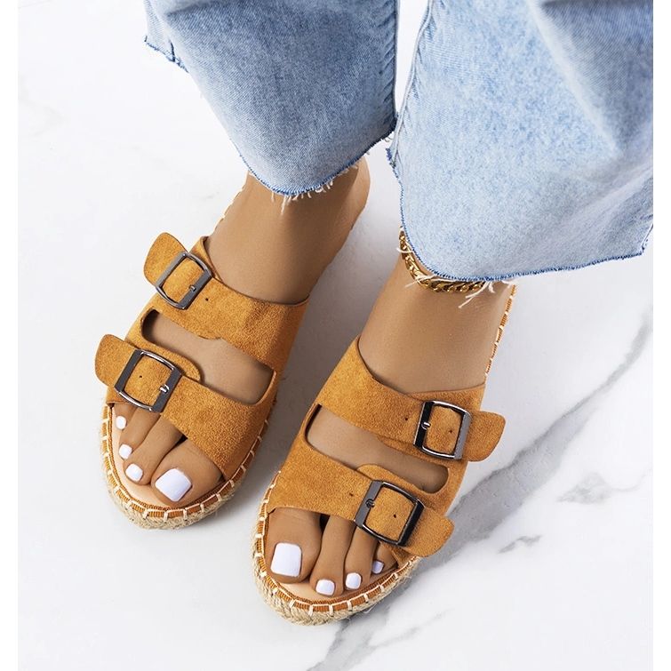 Hnědé dámské pantofle Finnan hnědý 2