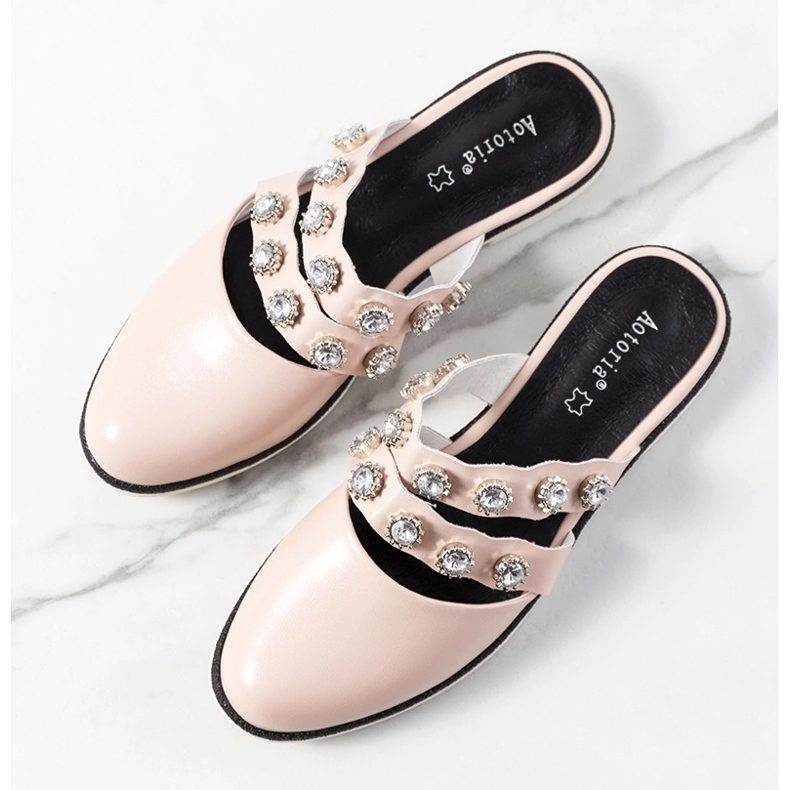 Růžové žabky zdobené cvočky Asselt růžový 1