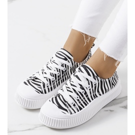 Černobílé tenisky na platformě Chovka bílý černý 1