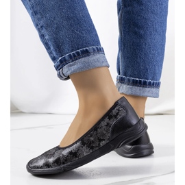 Černé kožené tenisky Bonnert černý 1