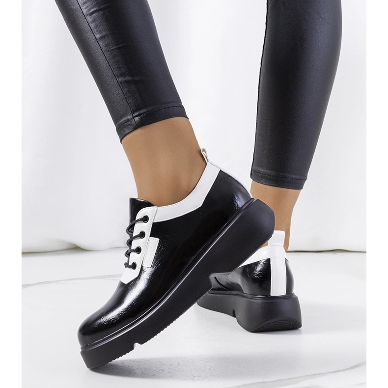 Černé dámské boty značky Parram černá 1