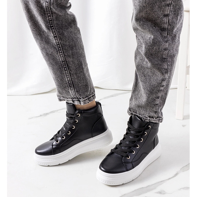 Černé tenisky značky Nandew černý 1