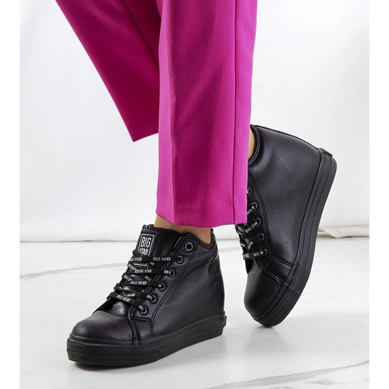 Černé tenisky na klínku Big Star EE274127 černá 1