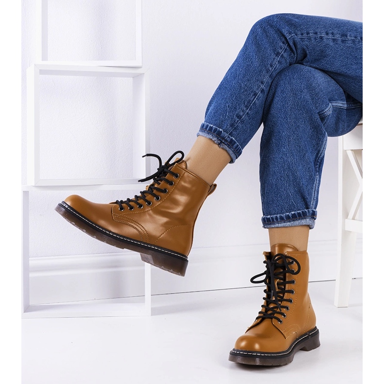 Hnědé boty Narfolk hnědý 1