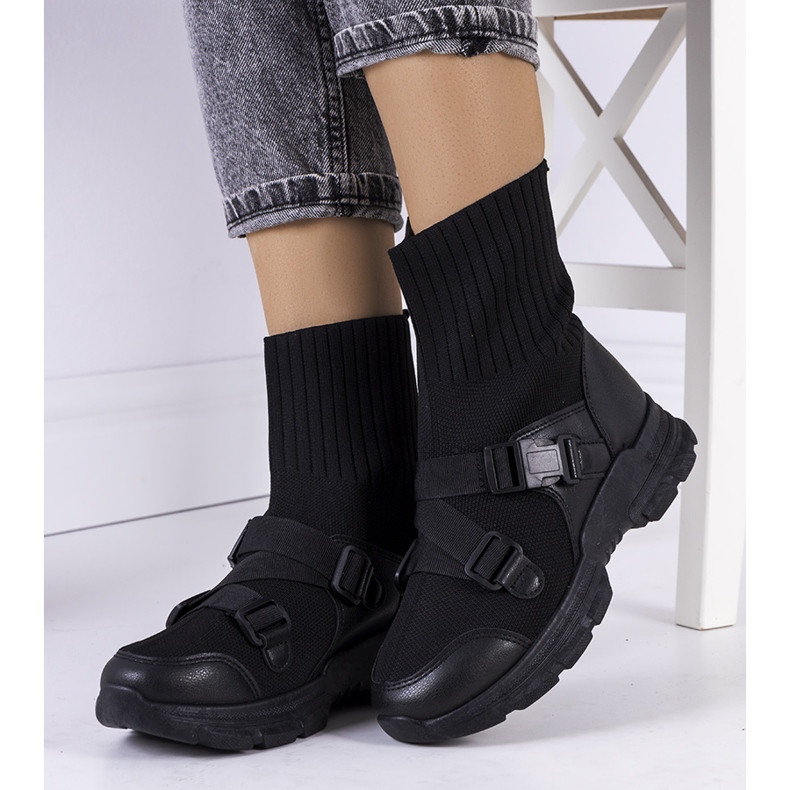 Černé sakrové tenisky černý 1