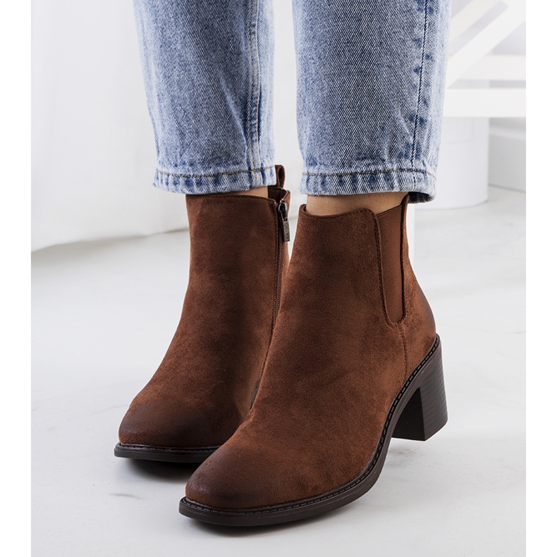 Luiza hnědé kozačky na vysokém podpatku hnědý 1