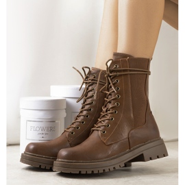 PA1 Hnědé dámské kozačky značky Bromley hnědý 1