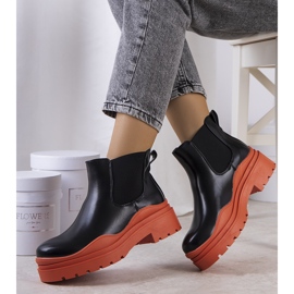 BM Černé kotníkové boty na barevné platformě Gaffney černý 1