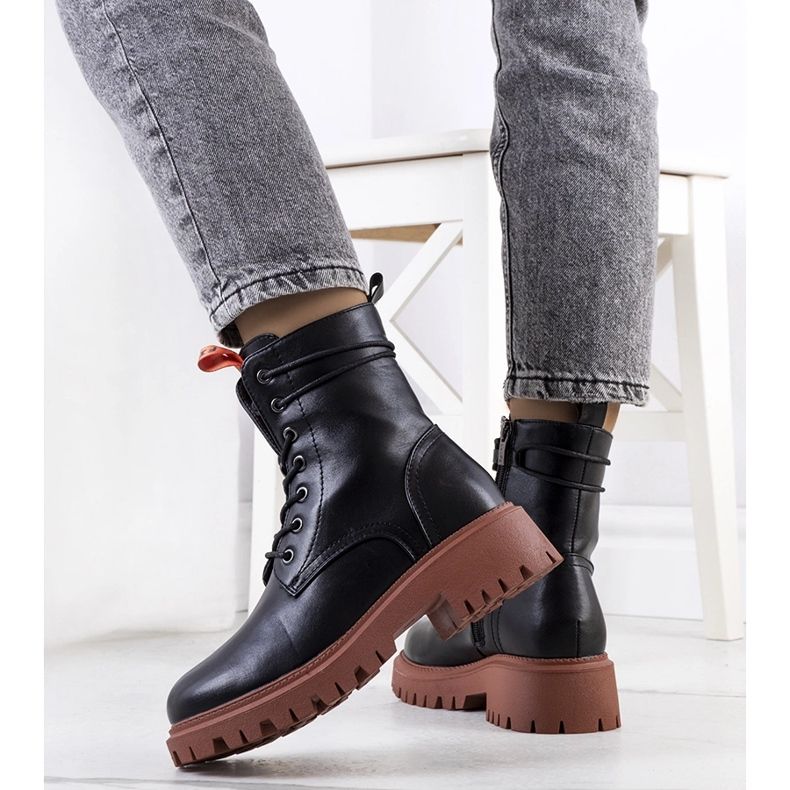 Lapači Black Sicula černá 1