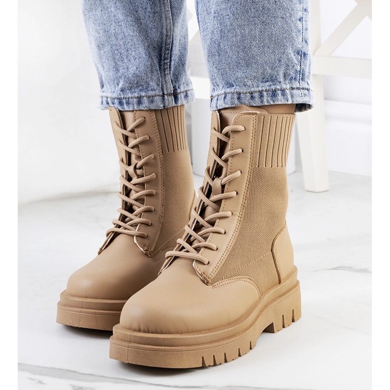 Hnědé Lennonovy trapery béžový 1