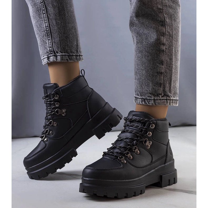 Černé zateplené holínky LCJ-22-31-1435L Lee Cooper černá 1 Černé zateplené holínky LCJ-22-31-1435L Lee Cooper černá 1