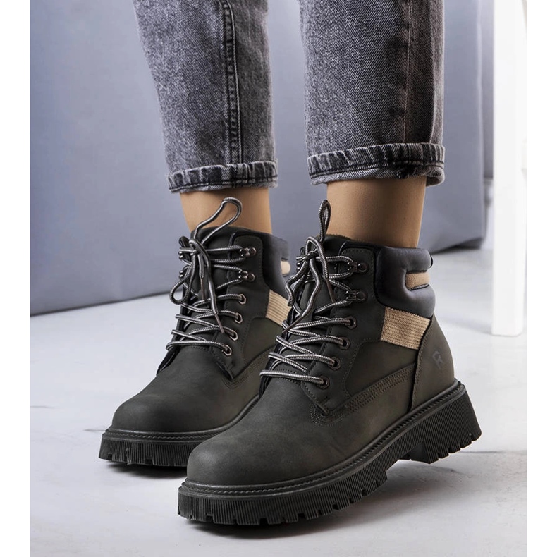 Zelené, zateplené kozačky značky Nadel zelená 1