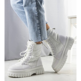 BM Bílé zateplené sněhule od Arinny bílý 1