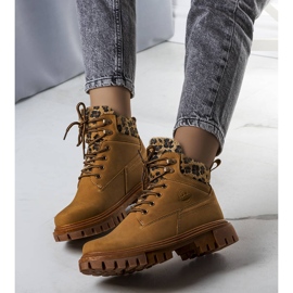 BM Dámské hnědé kozačky značky Didians hnědý 1