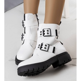 Bílé zateplené kozačky Cantin bílý 1