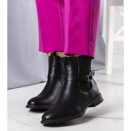 Černé zateplené kozačky od Marisi černý 1