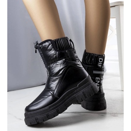 Černé prošívané sněhule od Giovanni černý 1