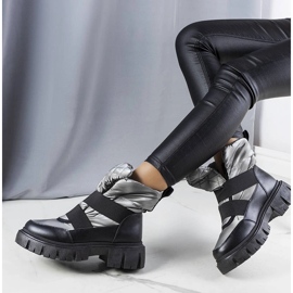 Šedé zateplené nazouváky do sněhu od Francisco černá 1 Šedé zateplené nazouváky do sněhu od Francisco černá 1