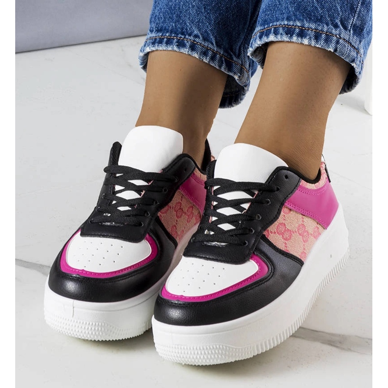 Růžovo-černé dámské tenisky značky Luzia černá 1