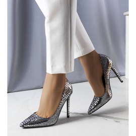 Estelle stříbrné lakované podpatky stříbro 1