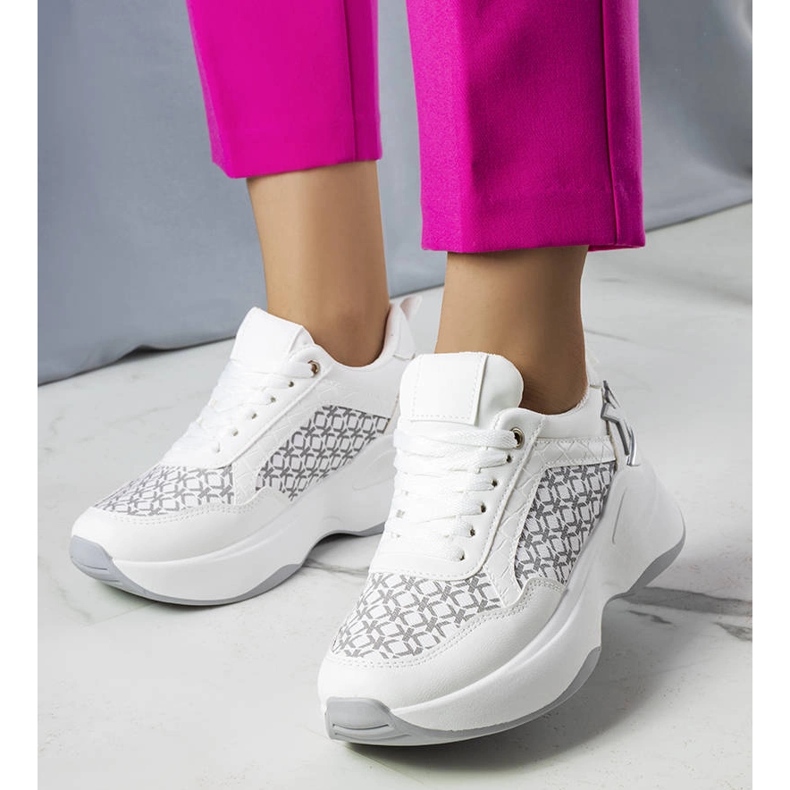 Bílé tenisky s monogramem Margie bílý 1